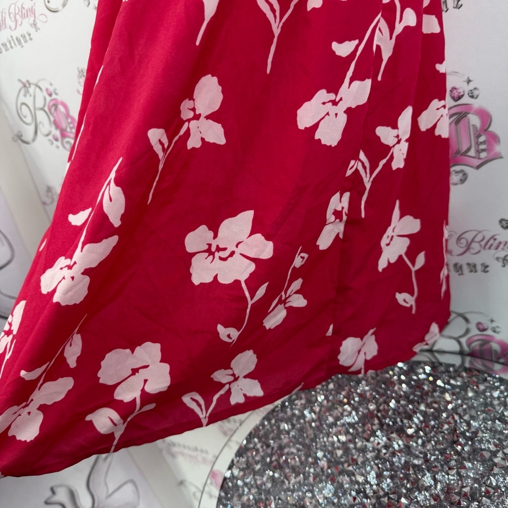 Kismet dress flowy ruffles flowers floral Vibrant Red and White Dress - Picture 8 of 13